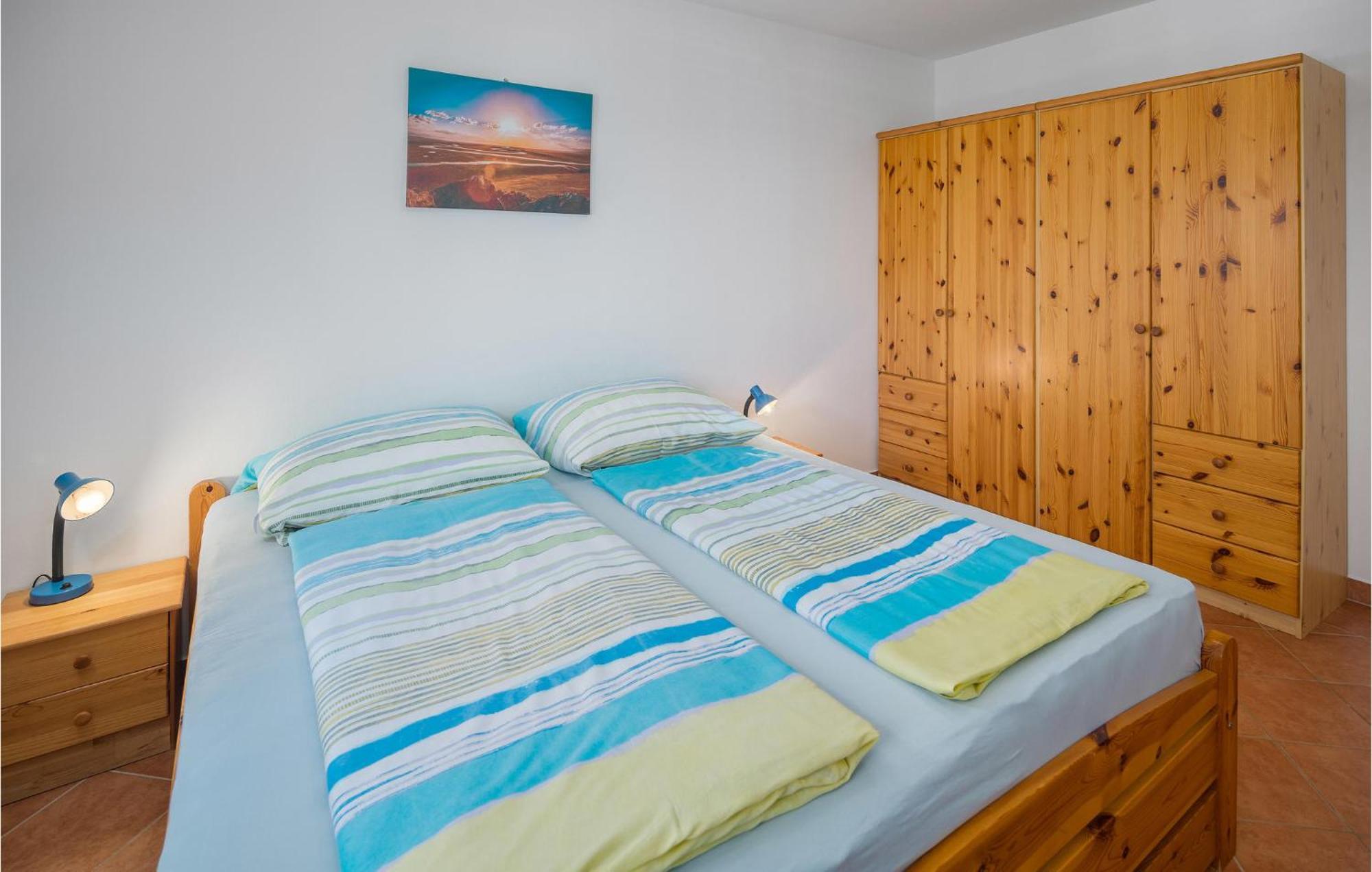 1 Bedroom Beautiful Apartment In Porec Exterior photo